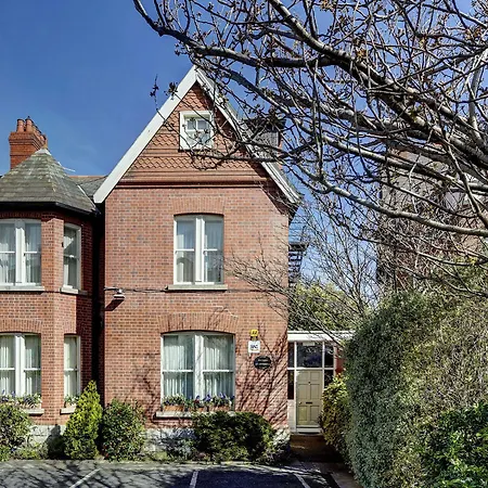 Glenogra Townhouse 4* Dublin